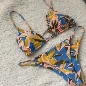 Volcom cheeky floral bathing suit